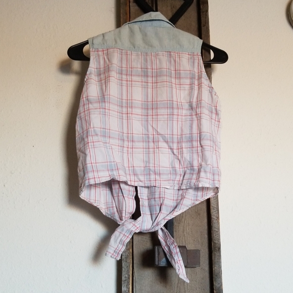 Front tie cut off - Picture 3 of 4